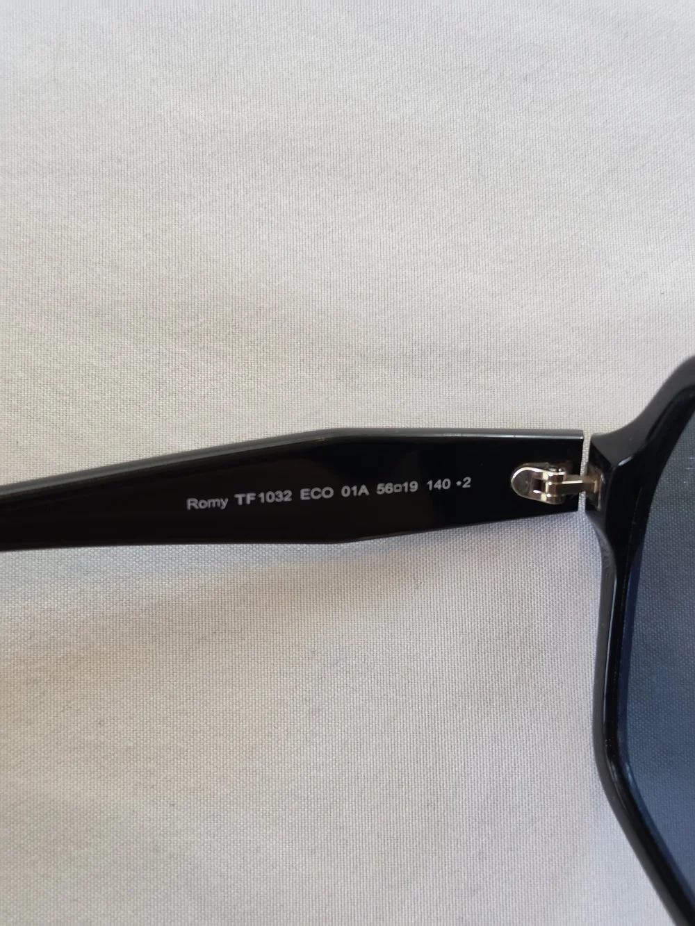 Tom Ford Black Oversized Women's Sunglasses